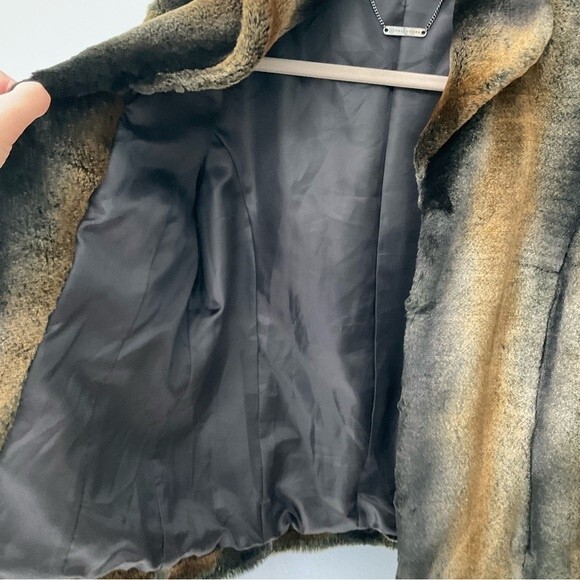 Trina Turk Faux Fur Short Jacket Oversized Collar Khaki Tan Green SUPER SOFT 6 - Picture 6 of 7